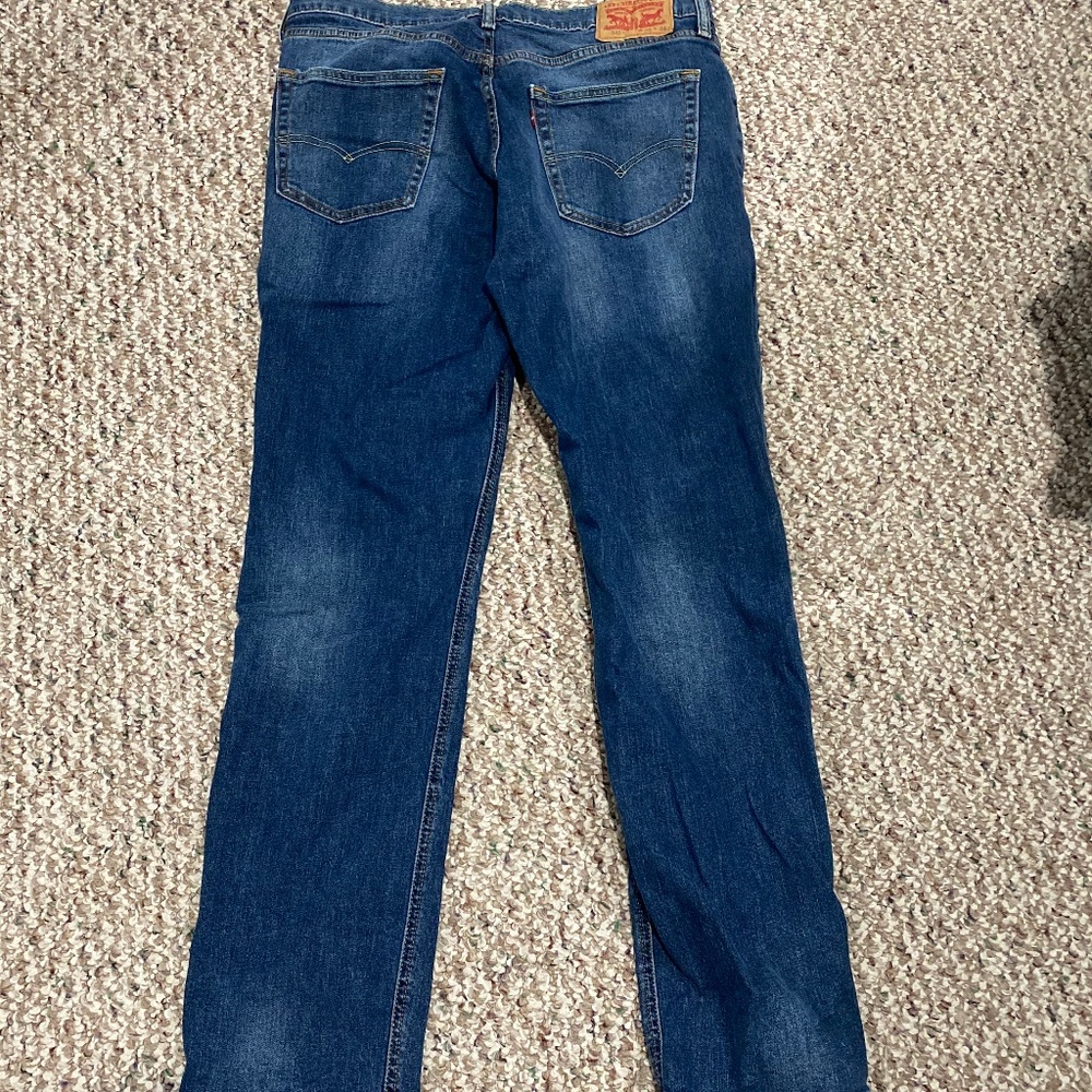 Levi's 541 32x34    Like New!